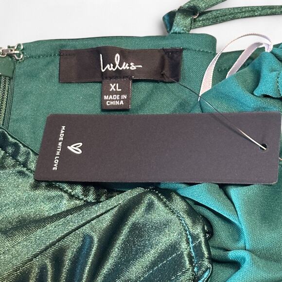 Lulus Best Night Out Emerald Green Satin Twist-Front Mini Dress Size L Glam NWT - Picture 4 of 10